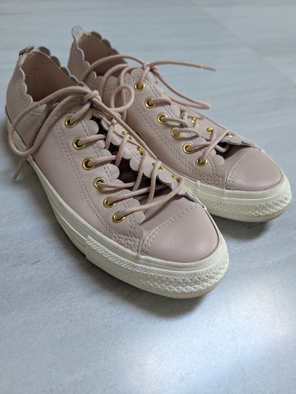 CONVERSE one star frilly thrills blush leather sneakers 7 37.5